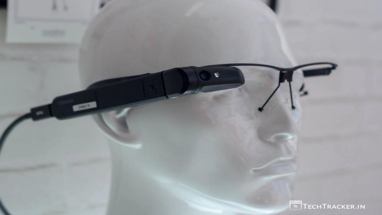 7_what-are-smart-glasses-and-how-they-work-apple-vs-google-again