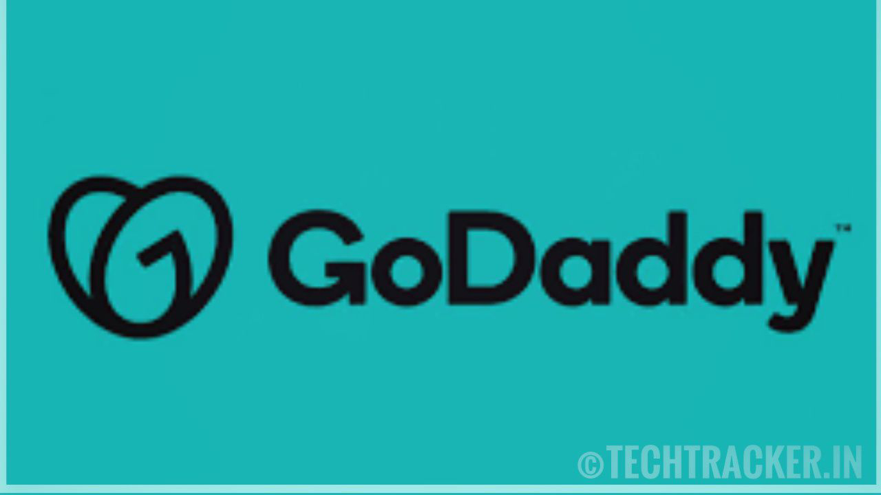 Go Daddy - 1$ Get .Com Domain In US Or UK For 1 Year.